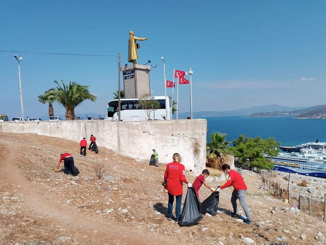 Kuşadası AKUT Gönüllüleri, Kese Dağı'na Hayat Verdi!