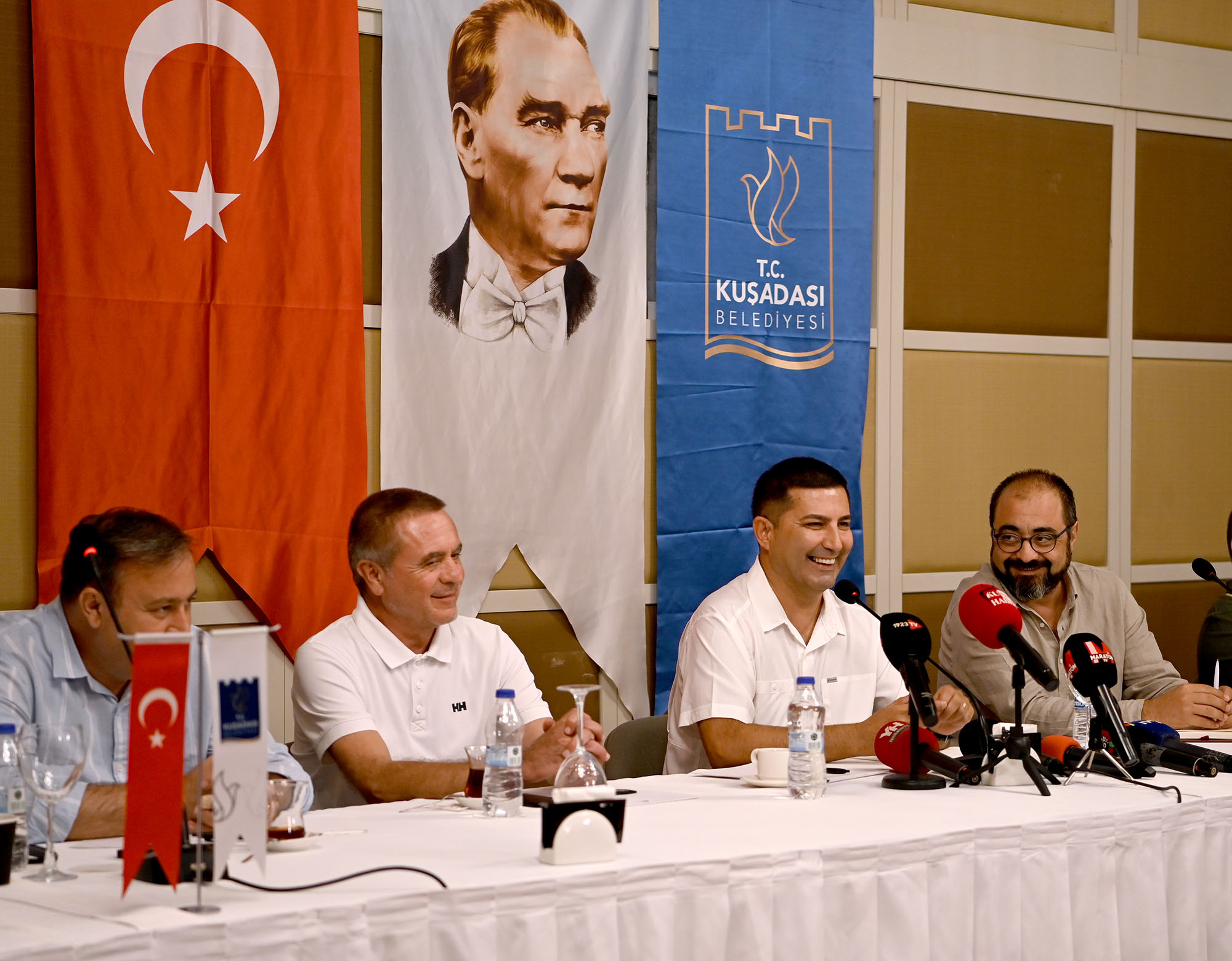 Kuşadası Belediye Başkanı Ömer Günel; 