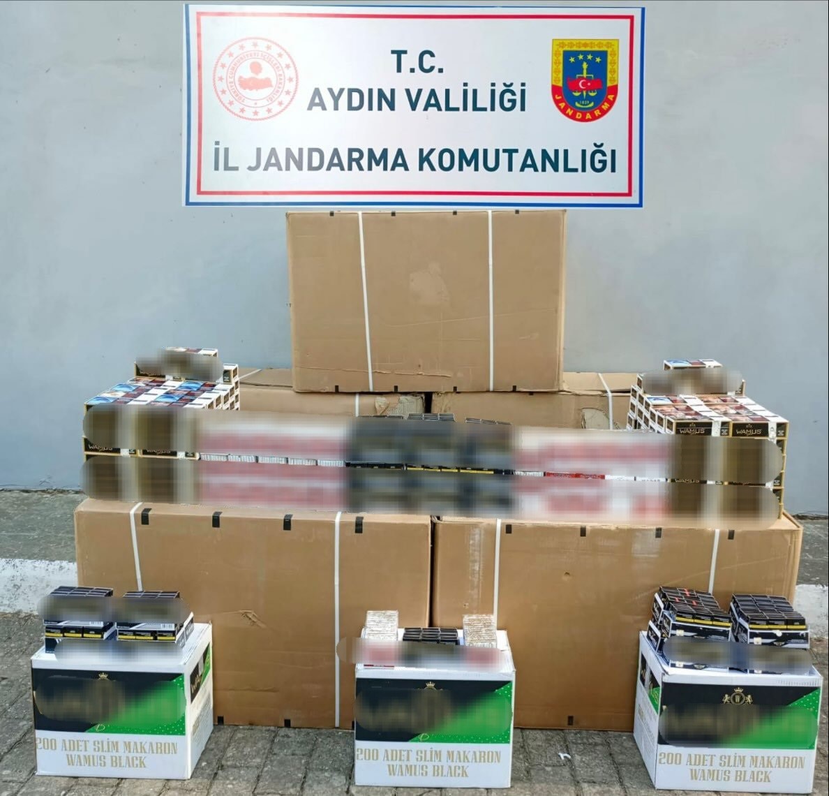 Kaçak Sigara Operasyonu: 20 Bin Makaron ve 300 Kilo Tütün Ele Geçirildi