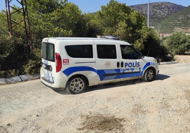 Didim'de Göçmen Dramı: 5 Çocukla Birlikte 11 Kişi Yakalandı