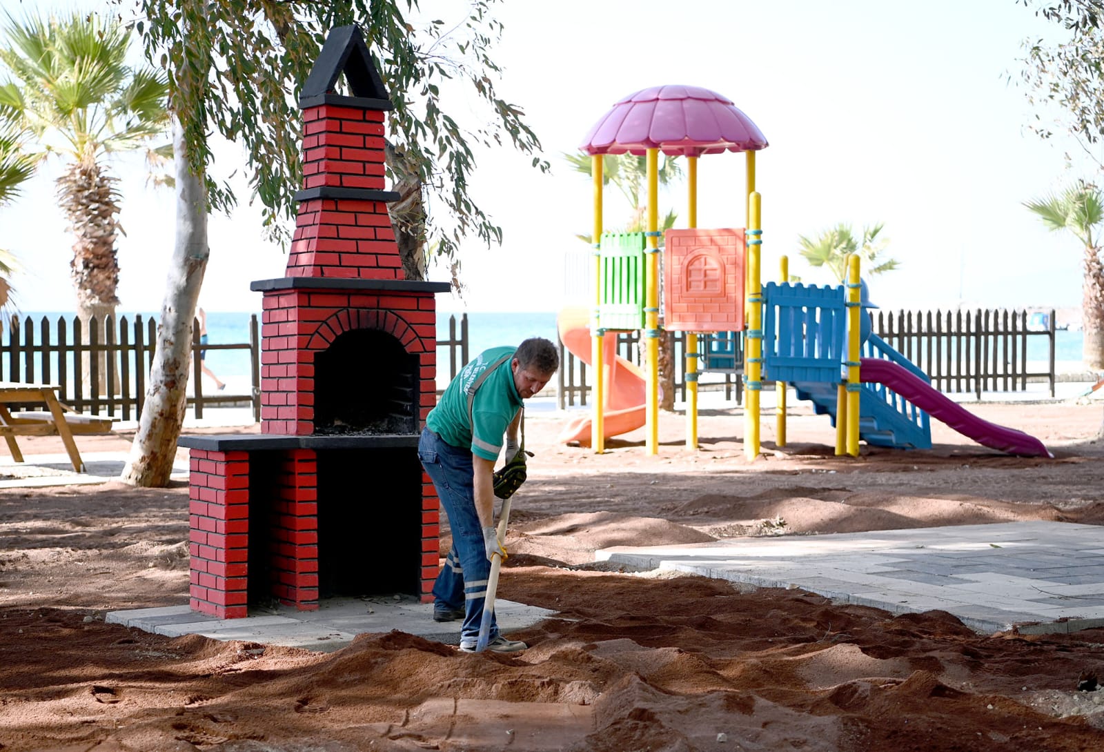 Kuşadası'na Yeni Bir Nefes: Sevgi Plajı Mesire Alanı Hazırlanıyor