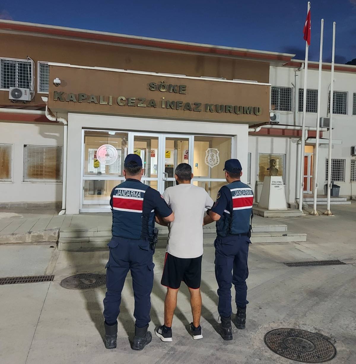 Söke'de Aranan Hükümlü Yakalandı