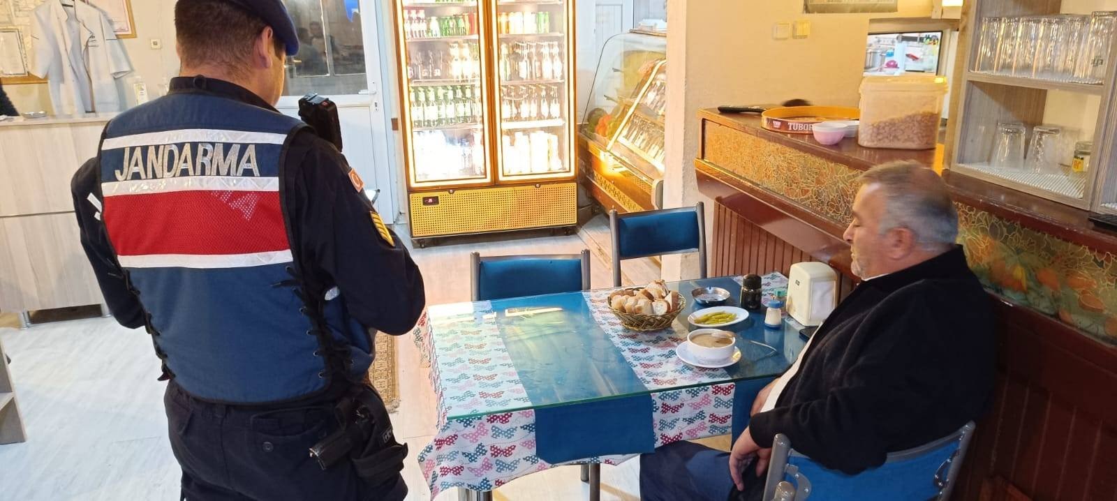 Karpuzlu'da jandarma ekiplerinden sıcak nokta şok uygulaması