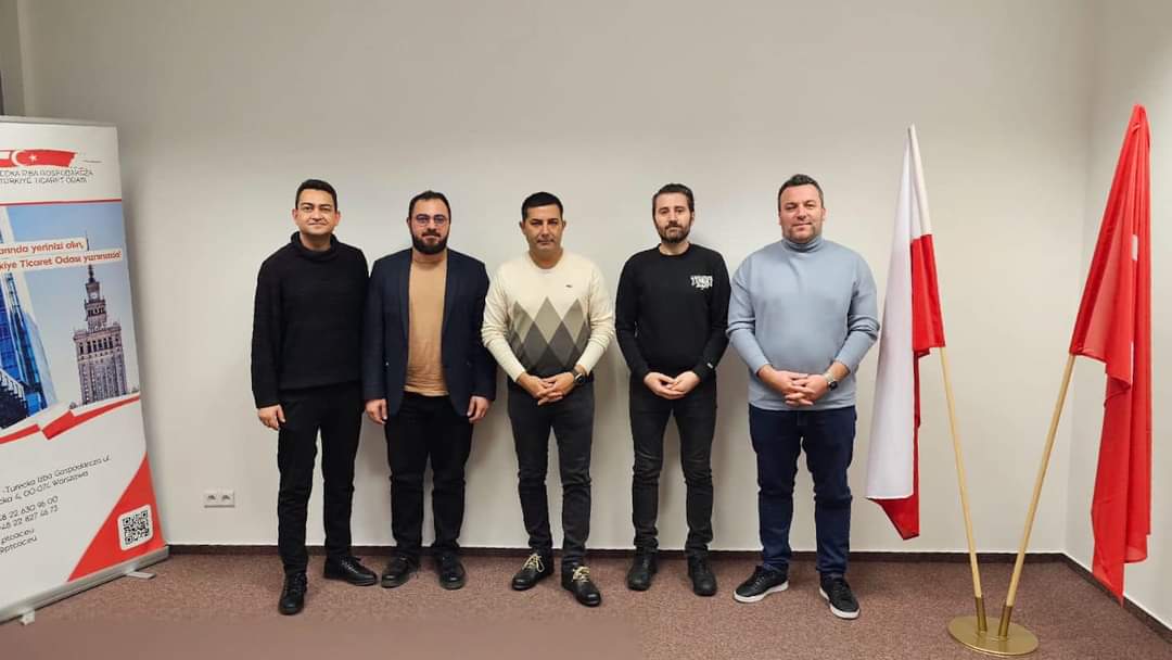 Kuşadası Belediyesi’nden Varşova’ya turizm çıkarması