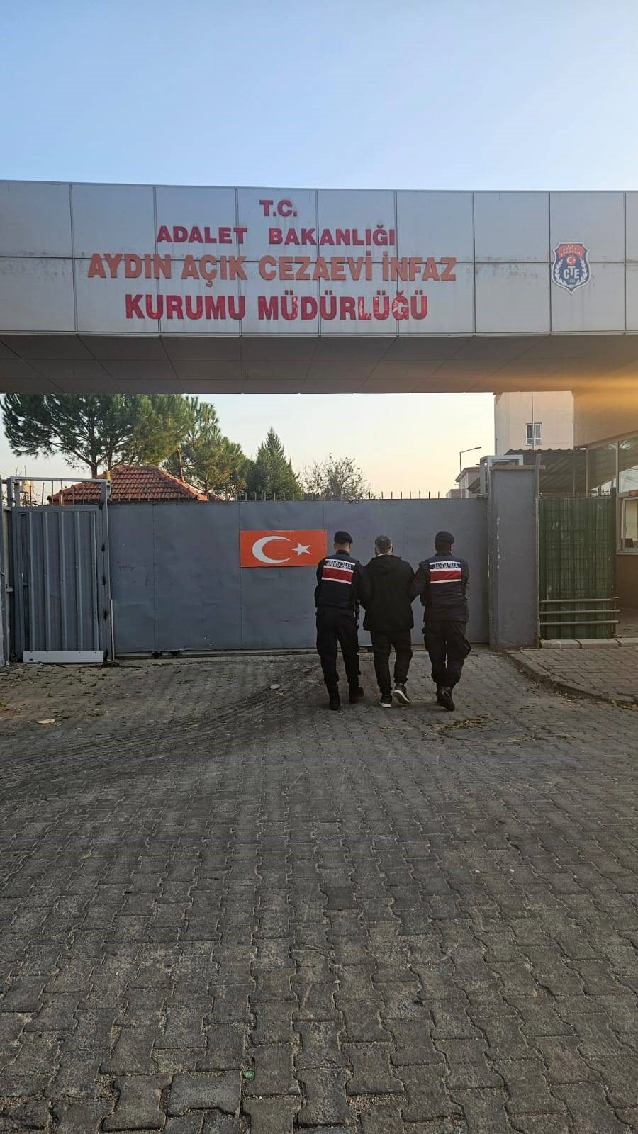Jandarmadan ‘Çember’ operasyonu: 32 yakalama