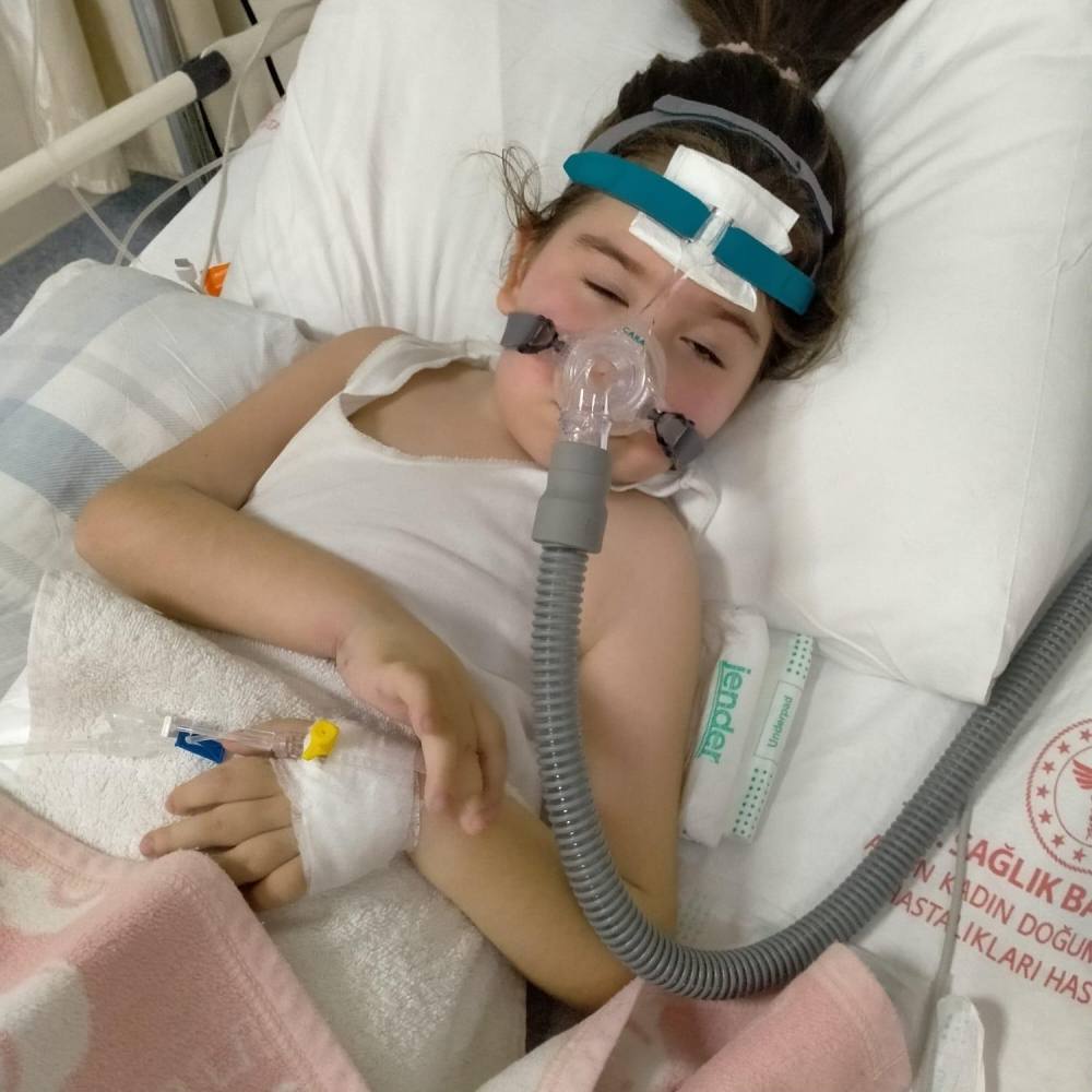 SMA’lı Çağla Deniz Tunç da artık ikizi Elif gibi koşup oynayabilecek