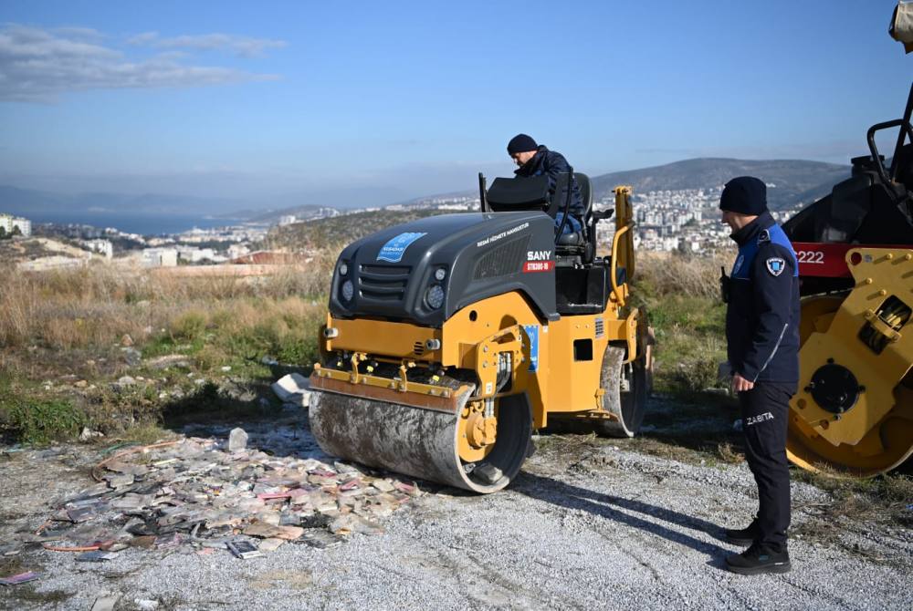 Kuşadası Belediyesi’nden sahte parfüm denetimi: 5751 sahte parfüm imha edildi