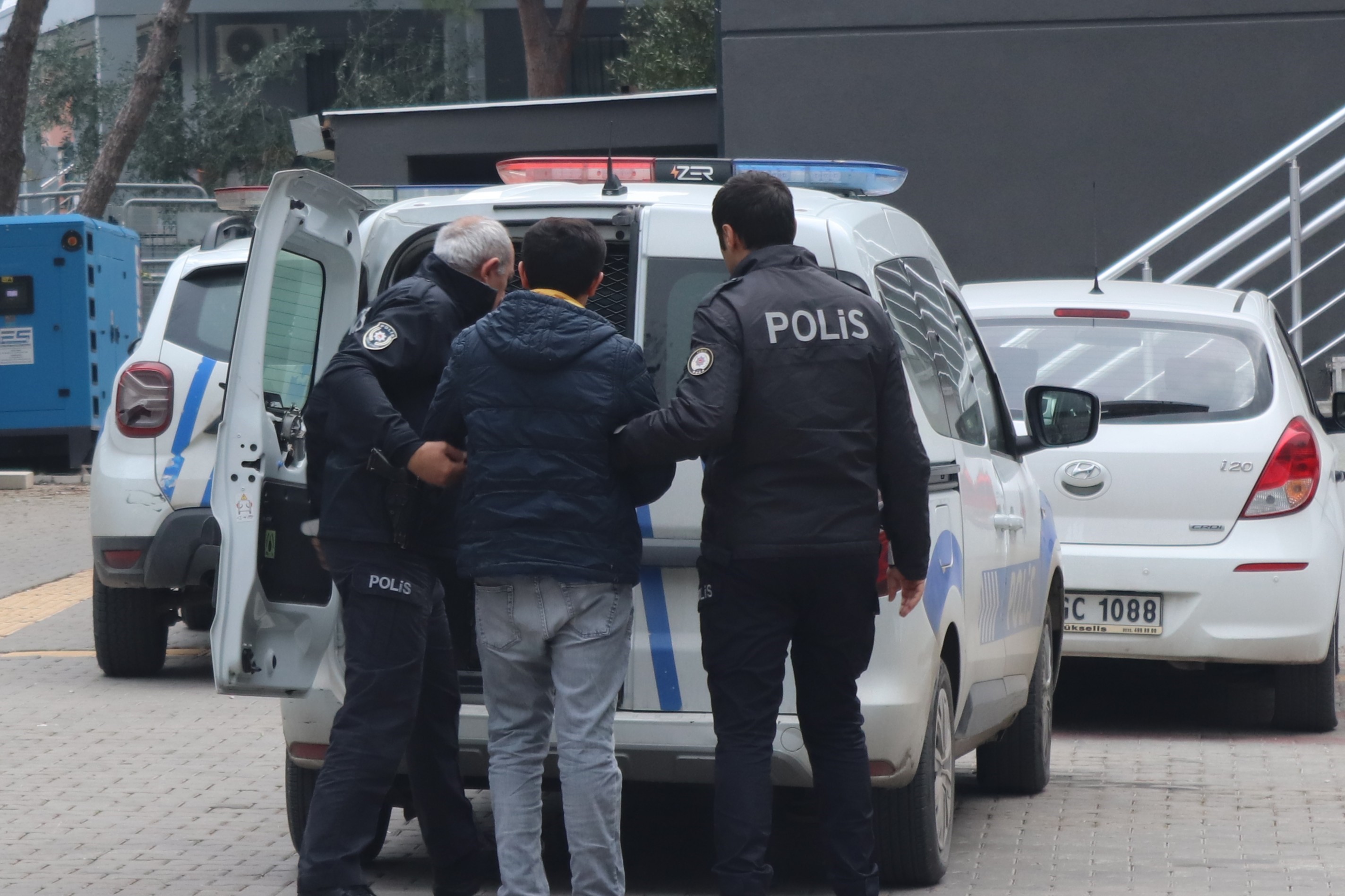 Market dolandırıcısı yakalandı