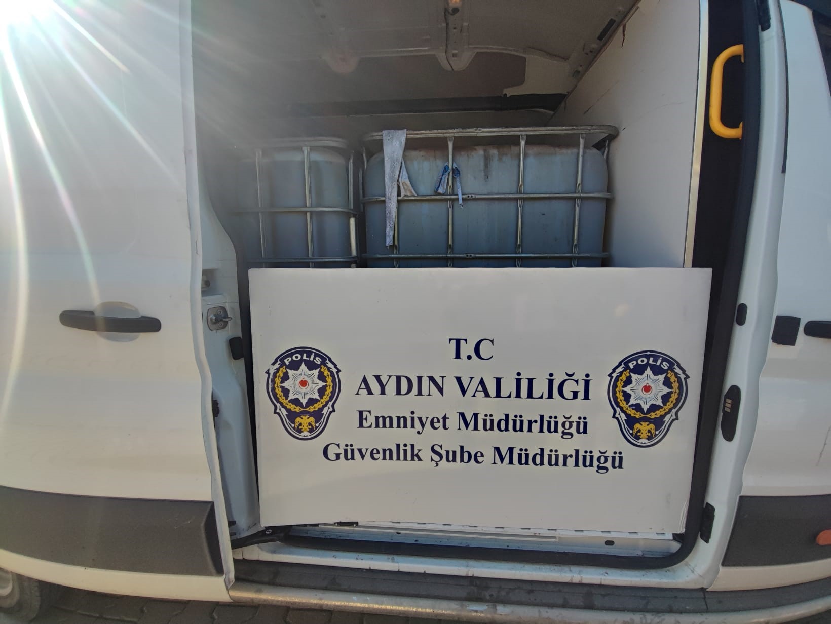 Aydın'da 2 bin 940 litre tağşiş yağ ele geçirildi