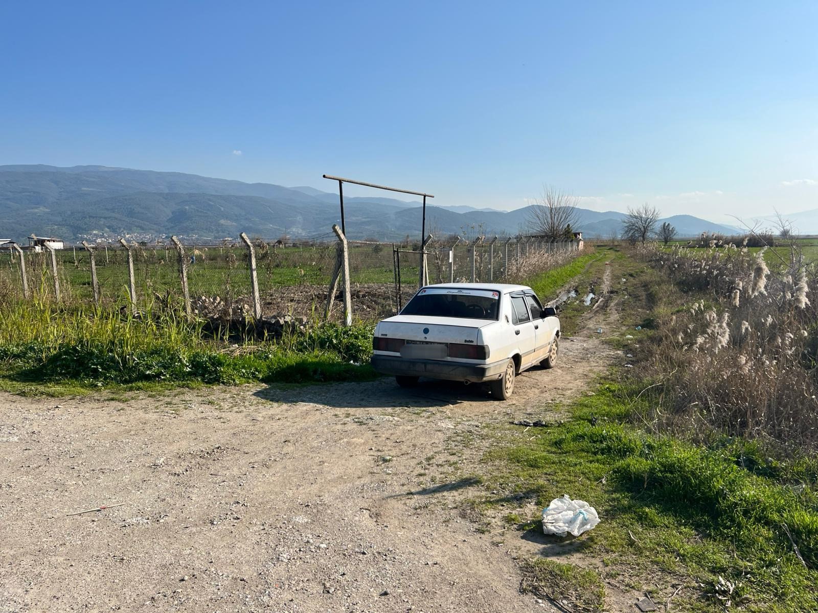 Aydın’dan çalınan otomobil, jandarma ekiplerince Denizli’de bulundu