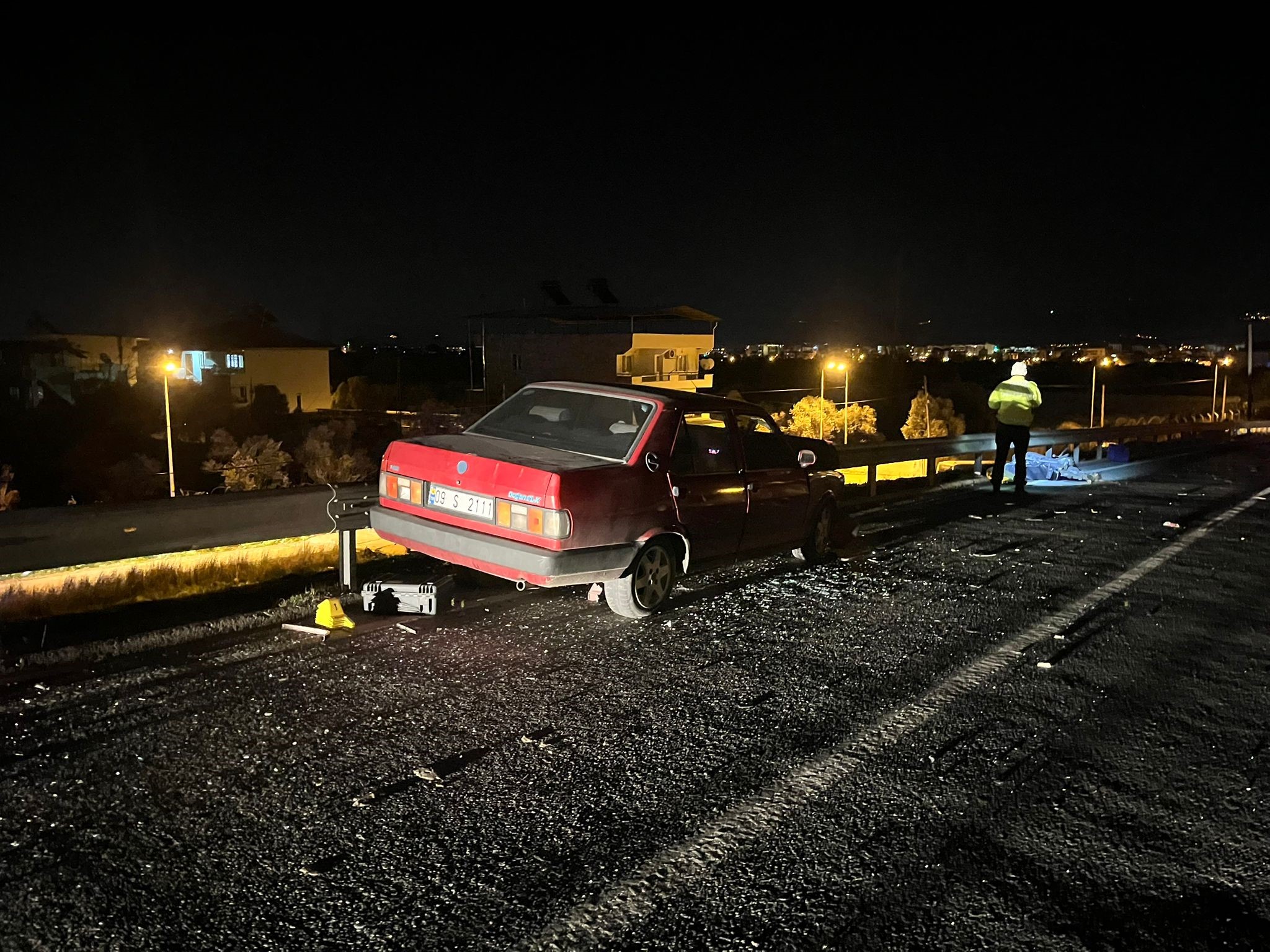 Otomobil ile motosiklet çarpıştı; 1 ölü