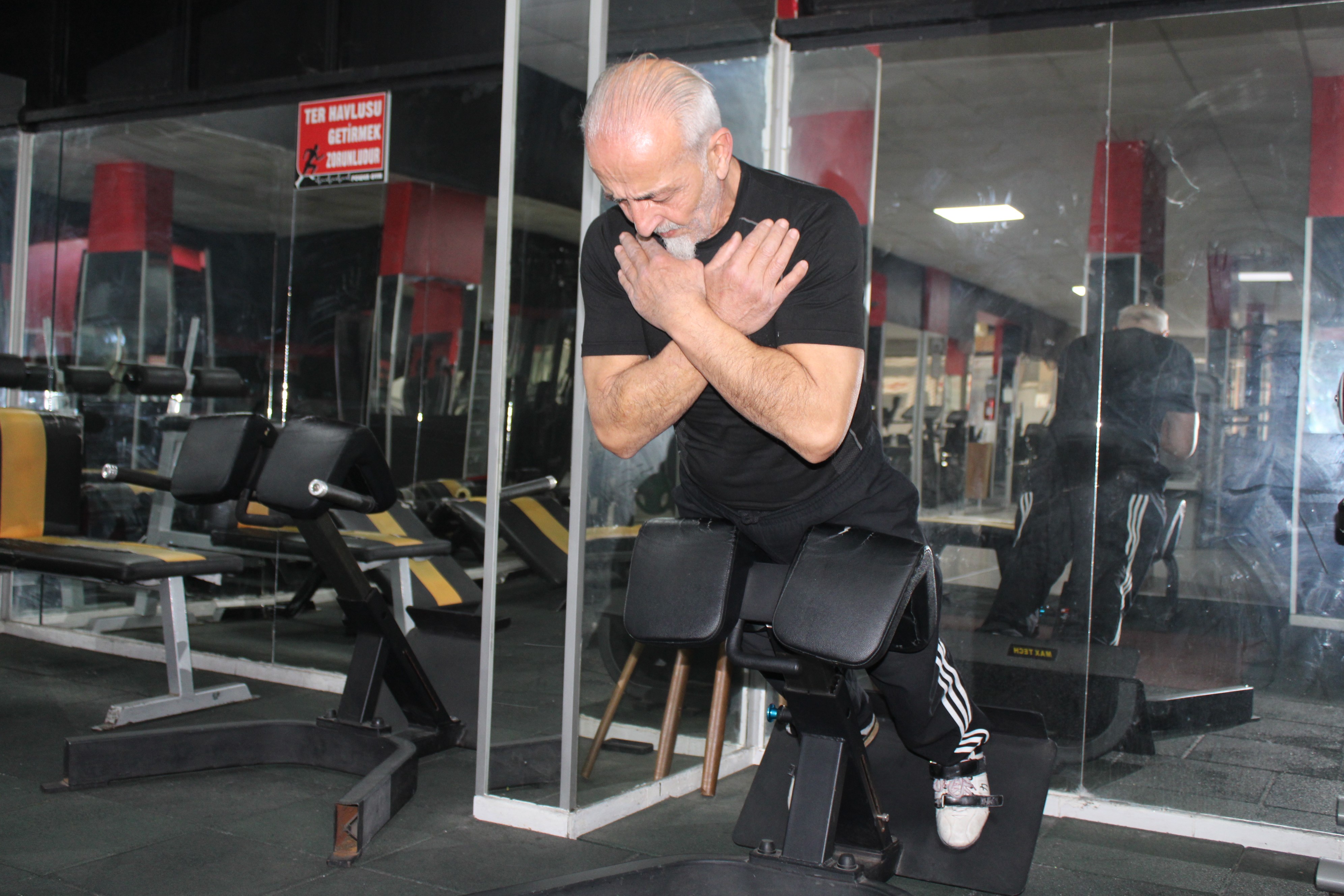 Eşi 'kendini toparla' dedi, Türkiye ve Avrupa şampiyonu oldu