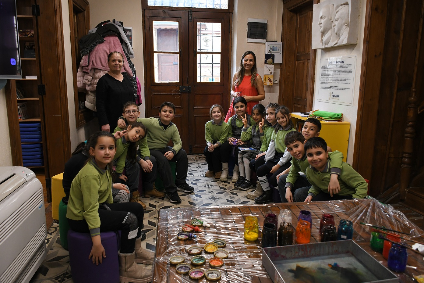 Çocuklar SEYAKMER’de ebru sanatı ile tanıştı