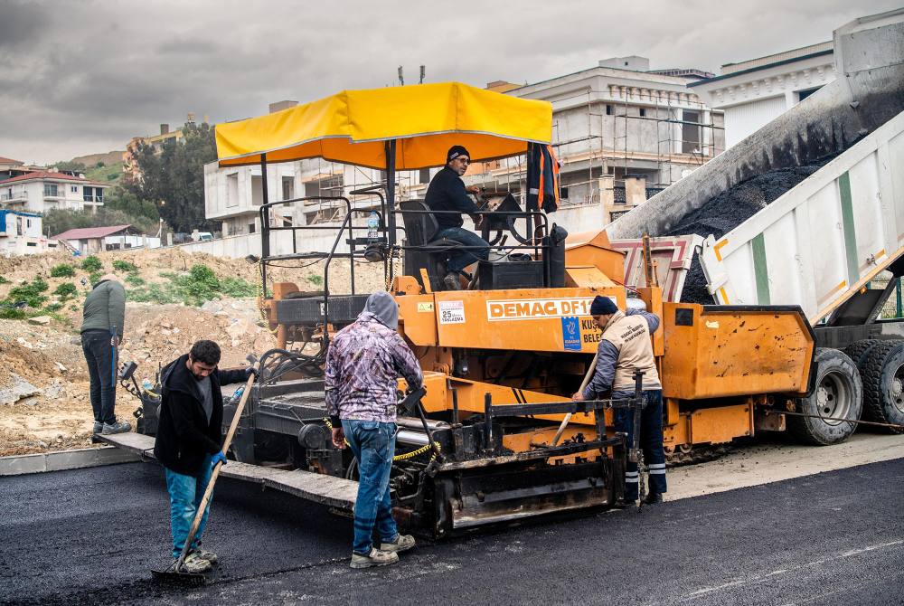 Kuşadası’nın alt ve üstyapısı her geçen gün daha da güçleniyor