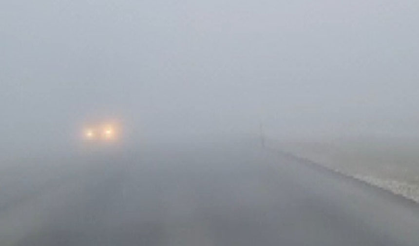 Aydınlılar güne sisle uyandı