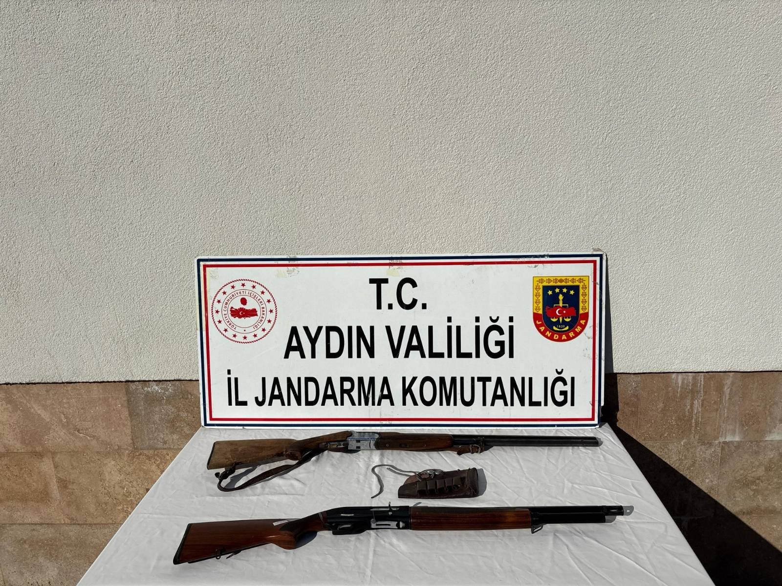 Aydın’da silah kaçakçılığı operasyonu