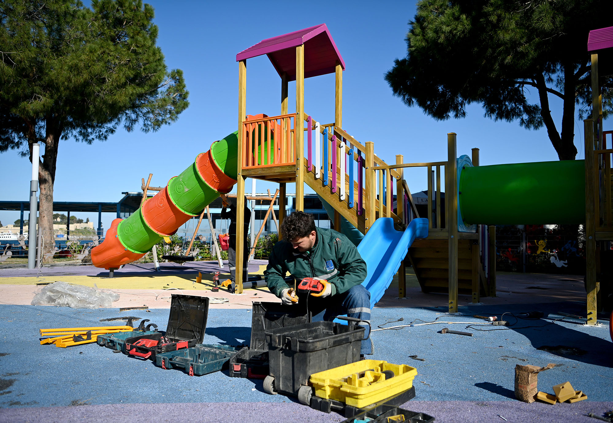 Kuşadası’nın parklarında yenilenme ve bakım zamanı