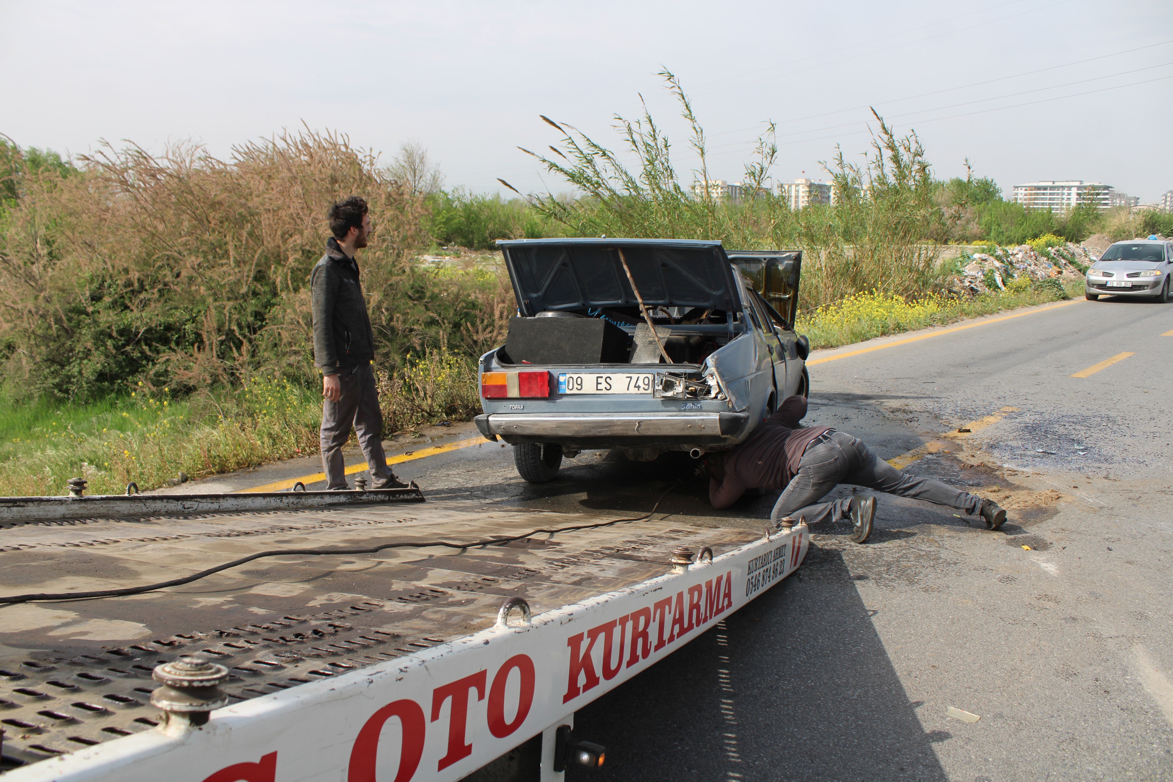 Aydın'da kontrolden çıkan Tofaş otomobil takla attı