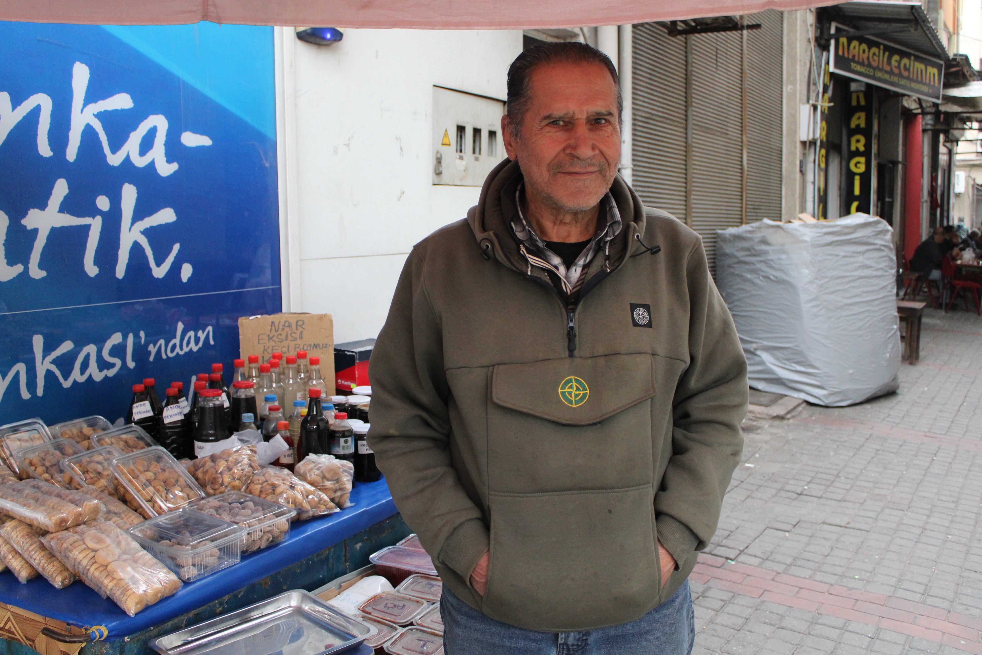 Yarım asırdır ekmeğini organik ürünlerden çıkartıyor