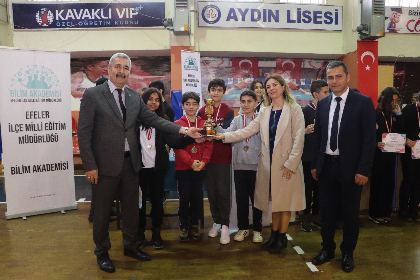 Öğrenciler bilgilerini konuşturdu