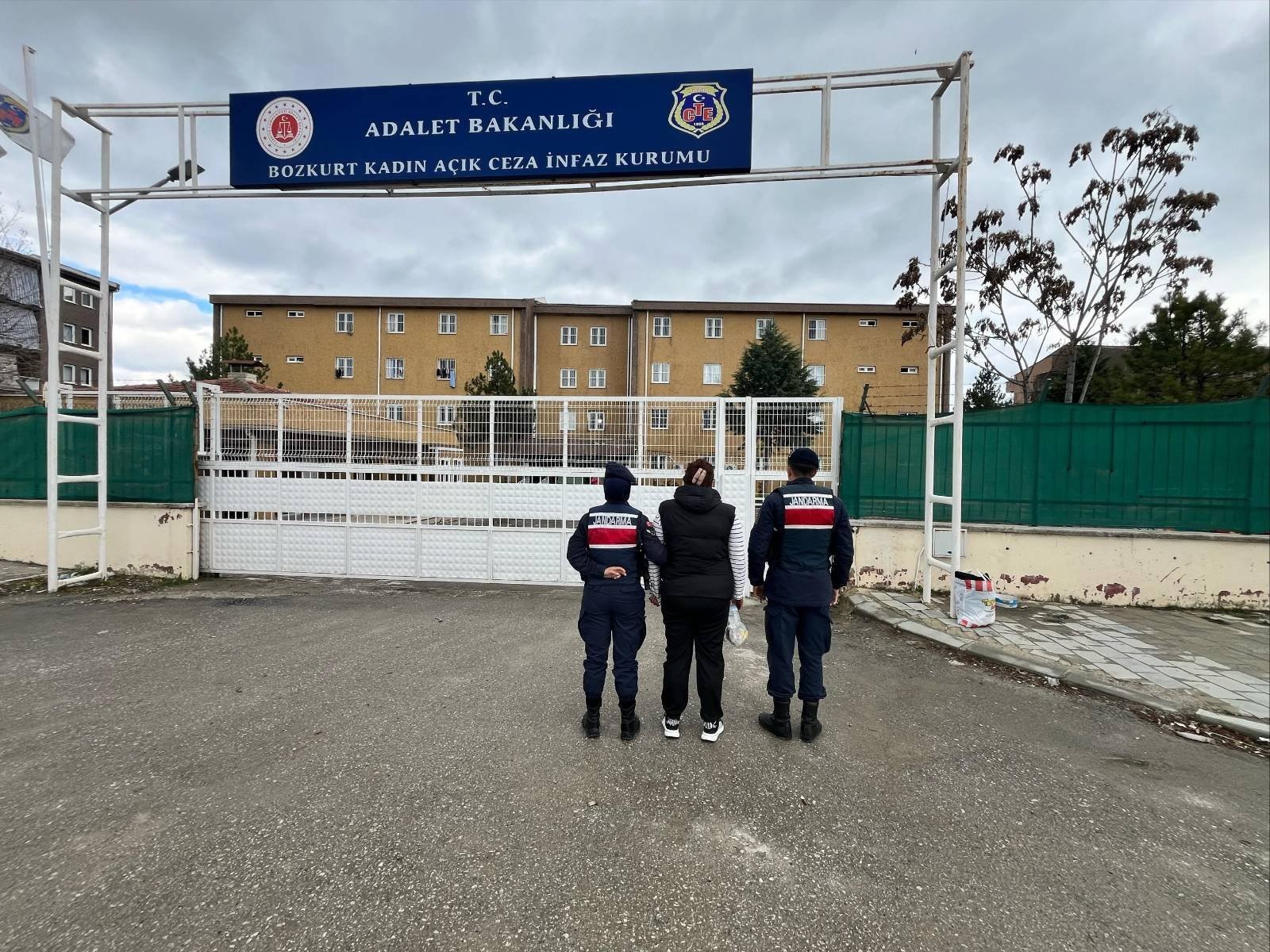 Hapis cezasıyla aranan şahıs yakalandı