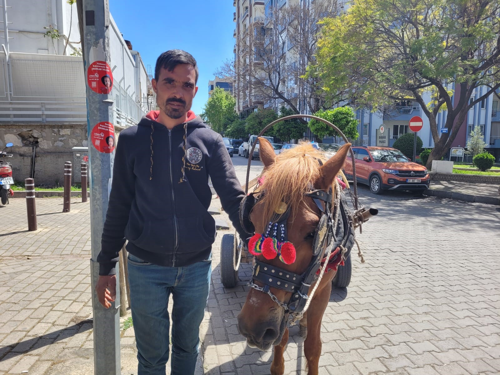 Aydın'ın son at arabacısı, evinin ve 5 çocuğunun iaşesini atıyla karşılıyor