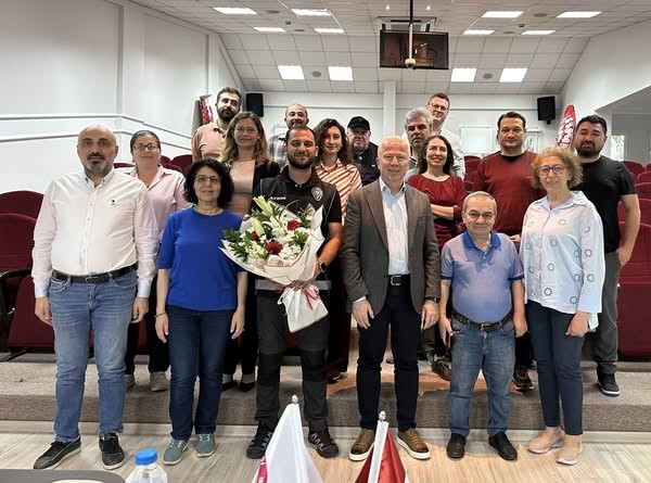 Aydın'da eczacılara uyuşturucuyla mücadele eğitimi verildi