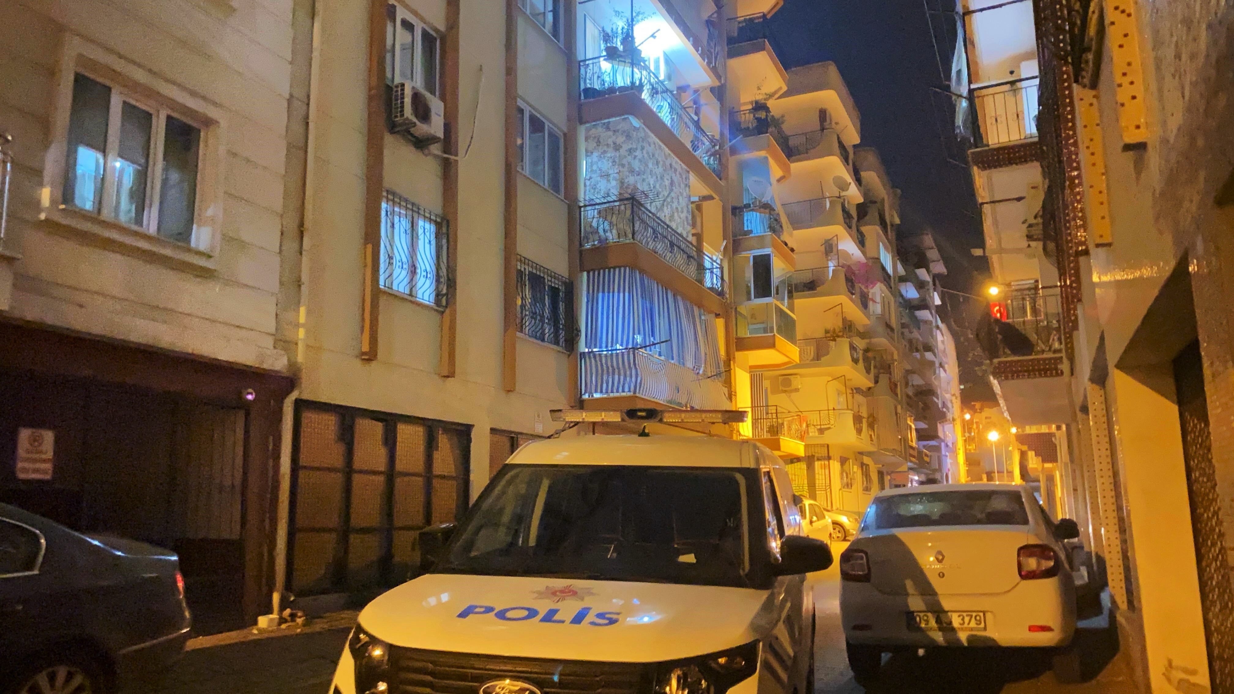 Boğazına lokma takılan yaşlı kadın hayatını kaybetti