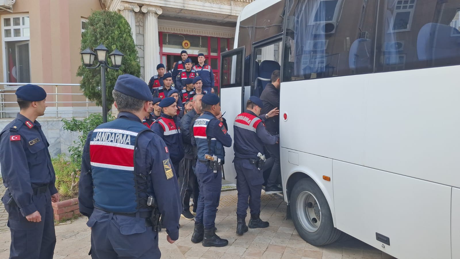 Aydın merkezli 'sahte vekaletname' operasyonunun detayları ortaya çıktı