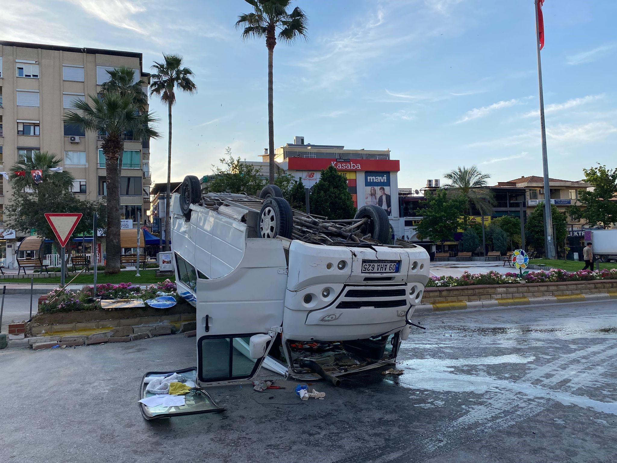 Nazilli’de trafik kazası: 3 yaralı