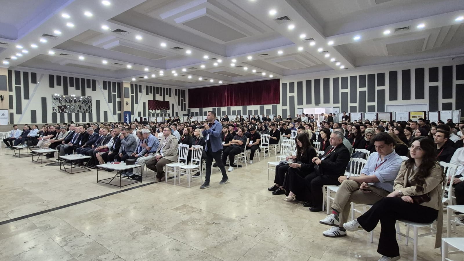 Kuşadası Belediyesi 18. Ulusal Zootekni Öğrenci Kongresi’ne ev sahipliği yaptı