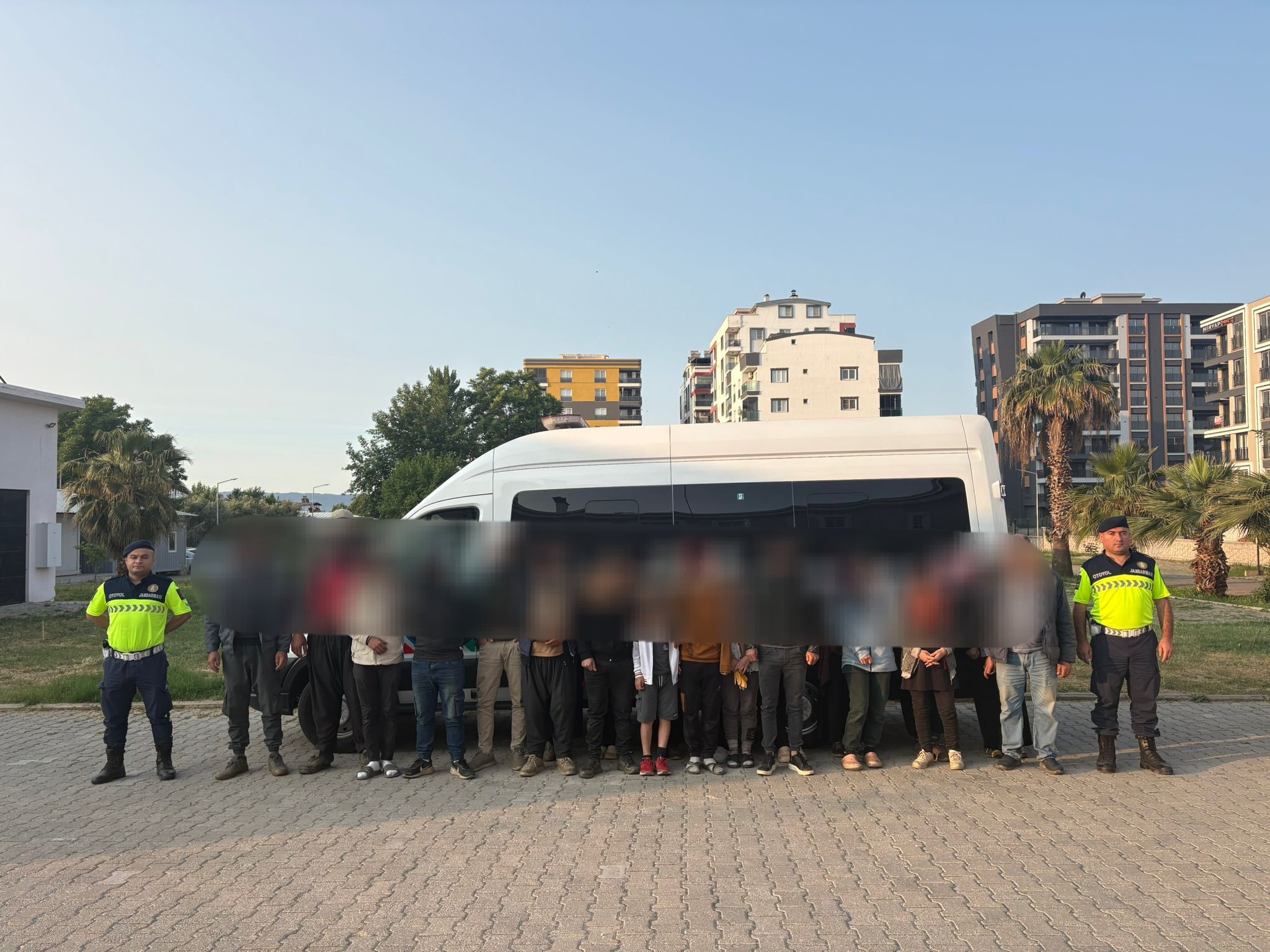 Aydın’da 21 düzensiz göçmen yakalandı