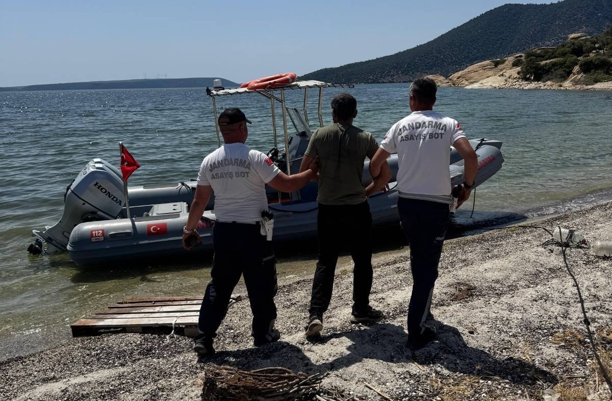 Jandarmayı görünce kaçmaya çalışan şüpheli yakalandı