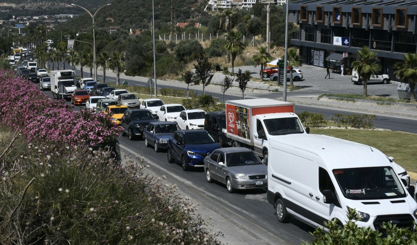 Kuşadası Kurban Bayramı'nda tatilcilerin akınına uğradı