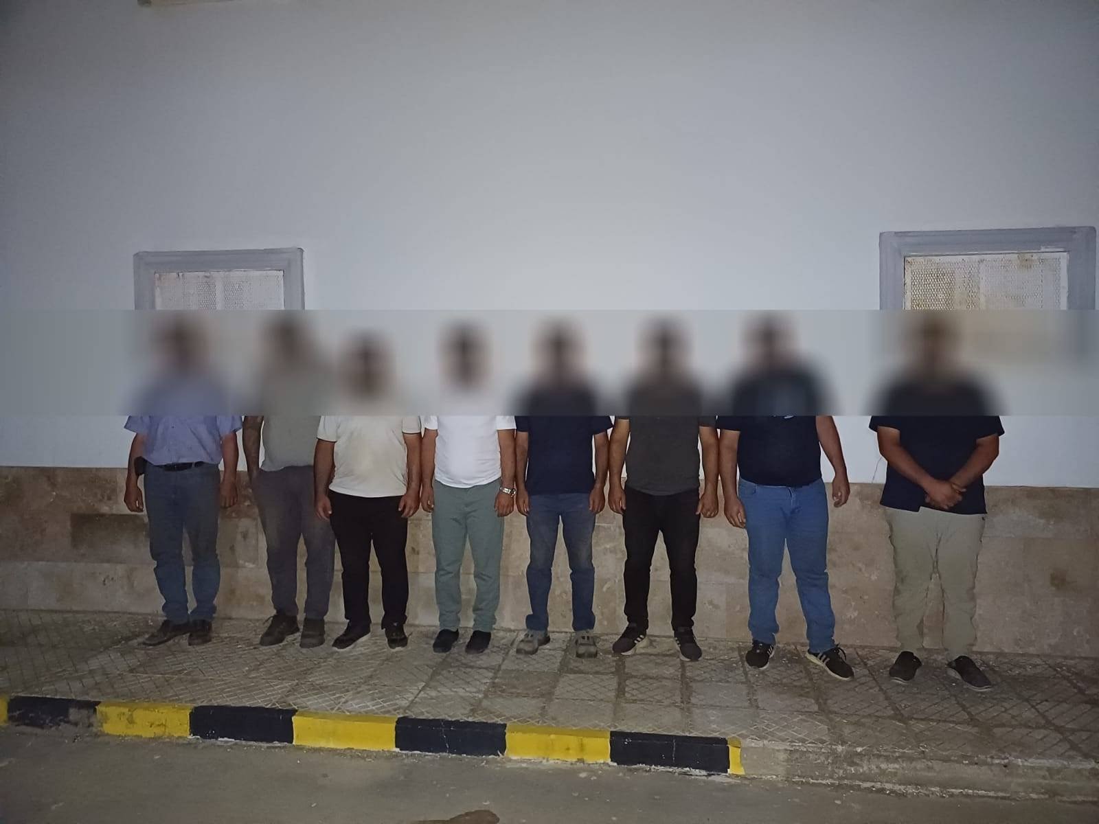 İş makineli kaçak kazıya jandarma baskını