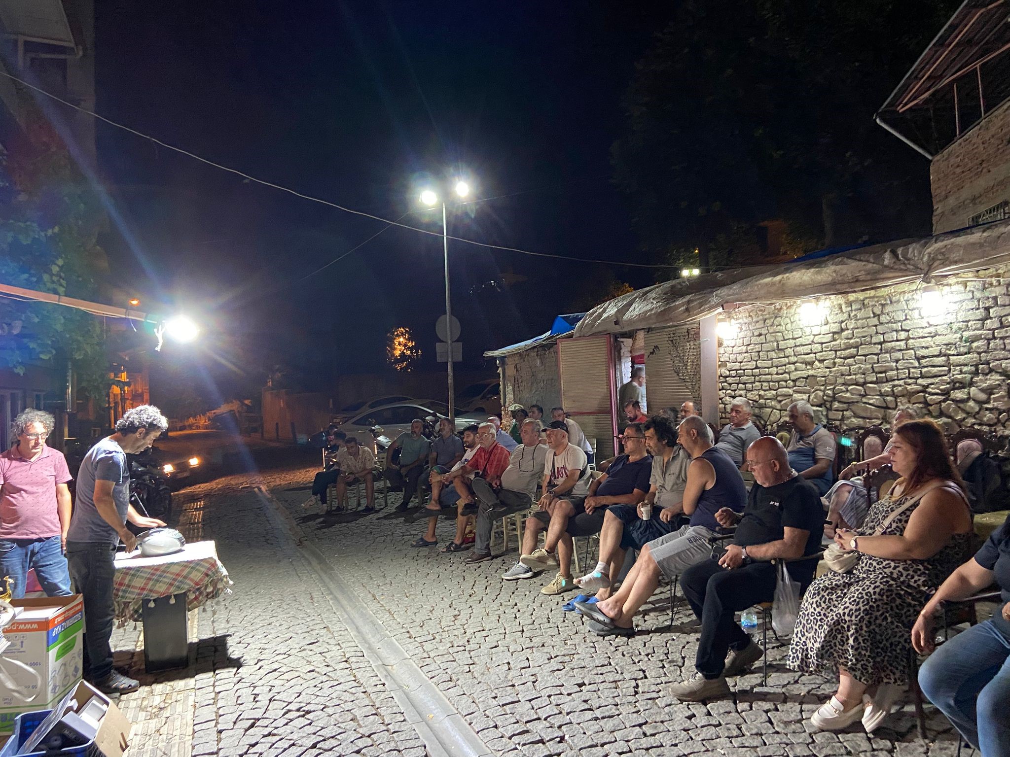 Aydın’da açık hava mezatı ilgi görüyor