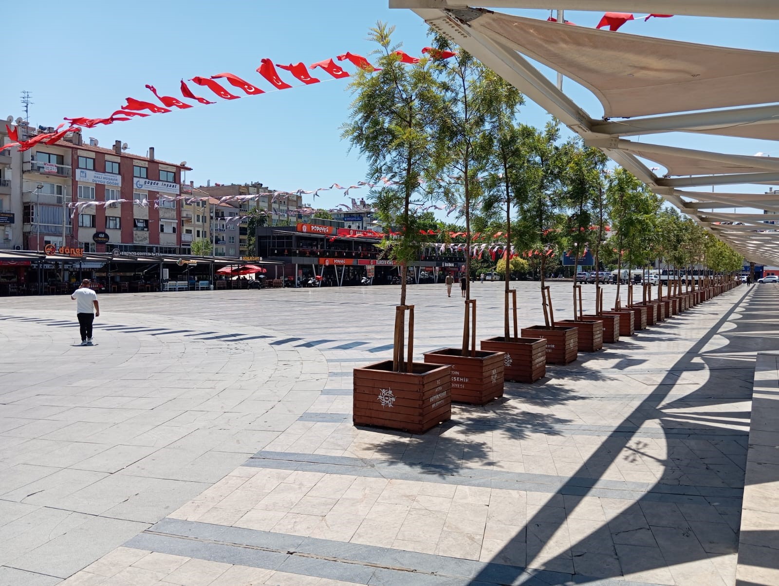 Aydın’da kavurucu sıcaklar sokakları boşalttı