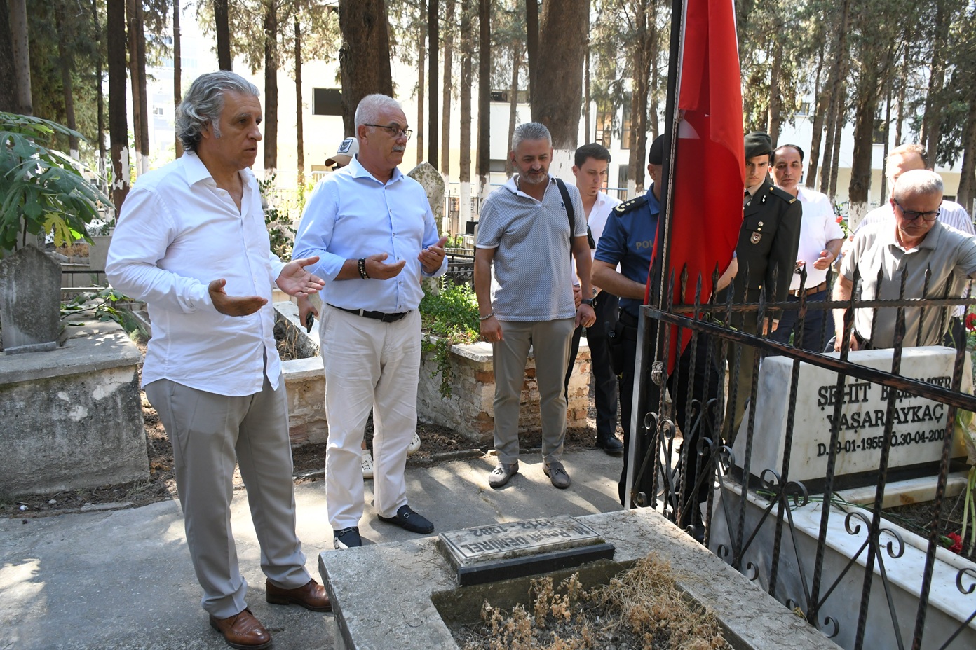 15 Temmuz’un 9. Yılında Kuşadası’nda Şehitlere vefa