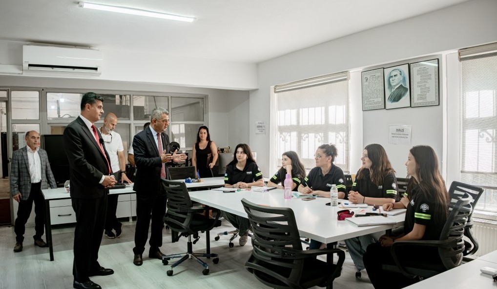 Sanayide kadın gücü artıyor