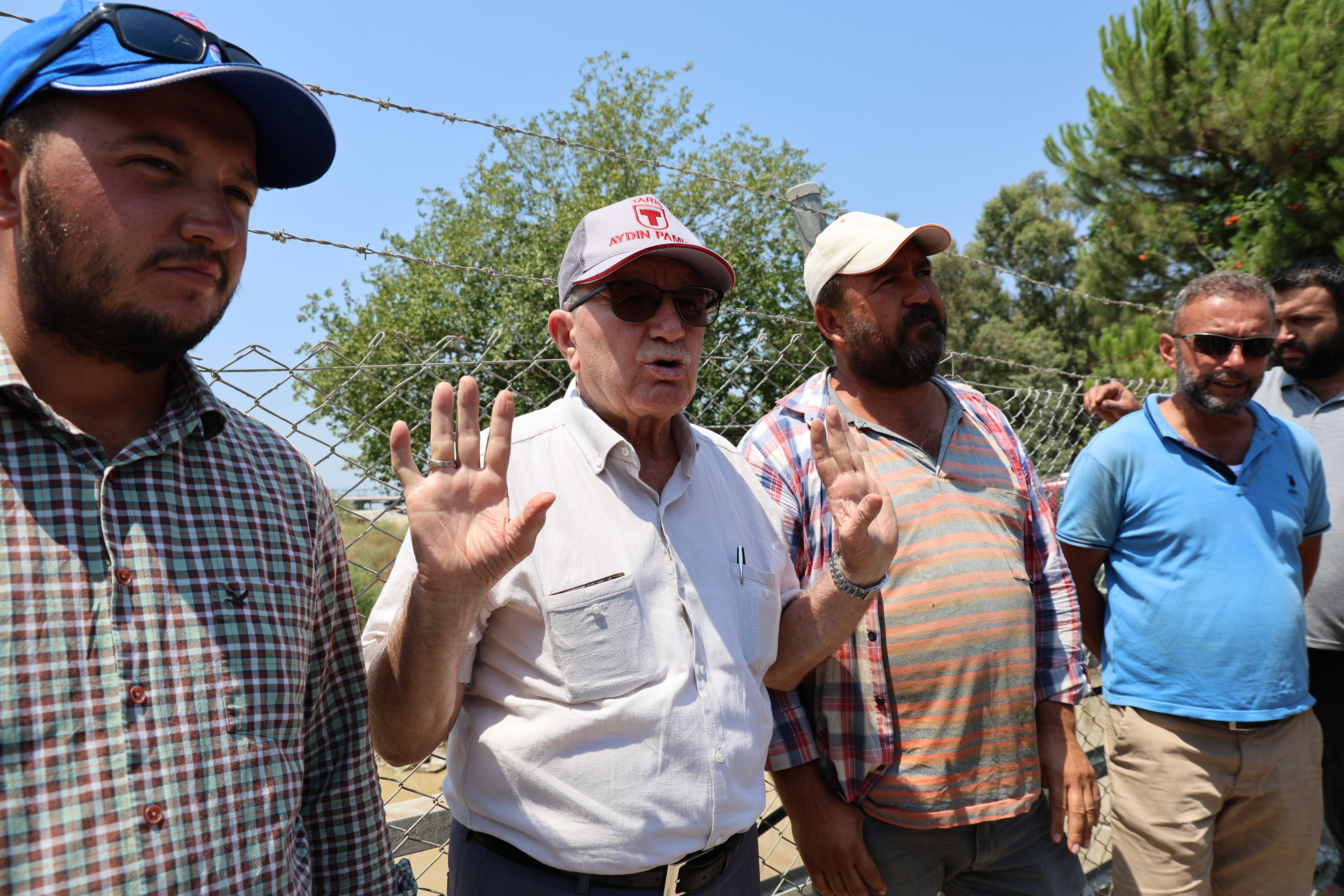 Aydın’da çiftçilerin su eylemi