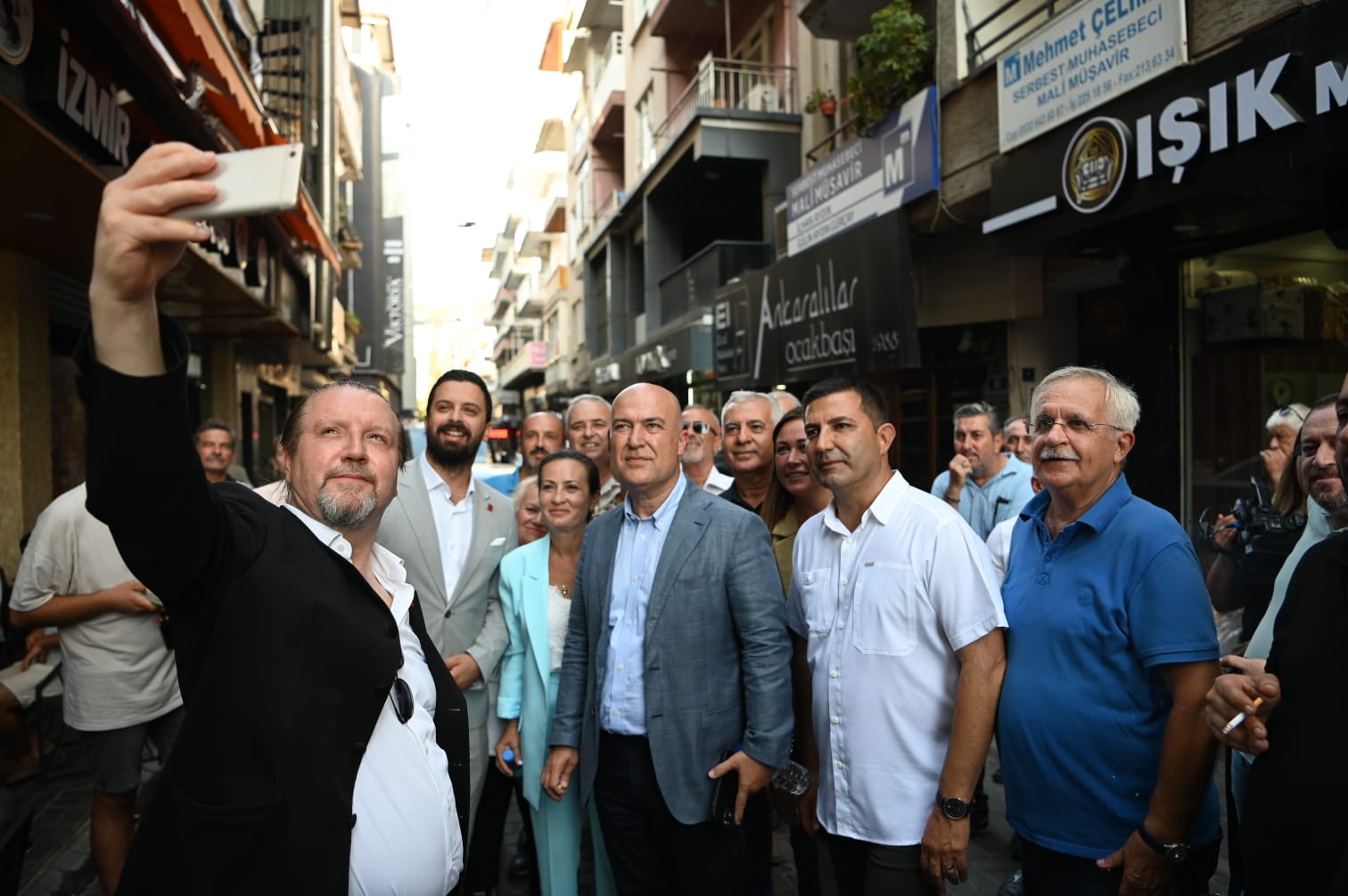 Aydın’da millet iradesine sahip çıktı