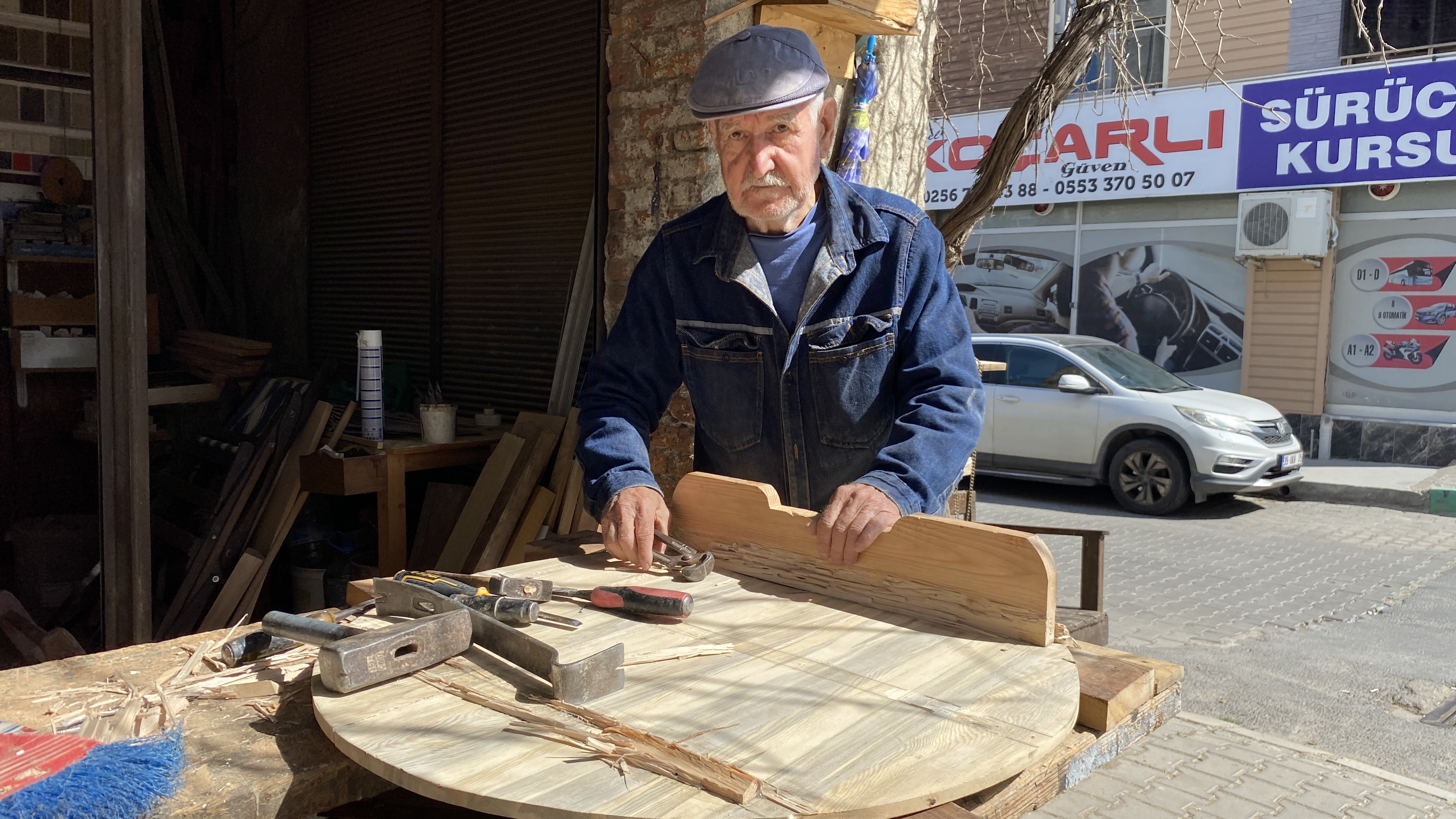 75 yaşındaki marangoz ustası Şentürk: Eti senin kemiği benim dönemi bitti