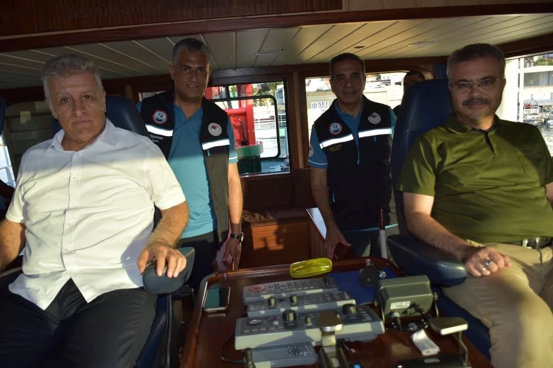 Aydınlı balıkçılar ‘Vira Bismillah’ diyerek denize açıldı