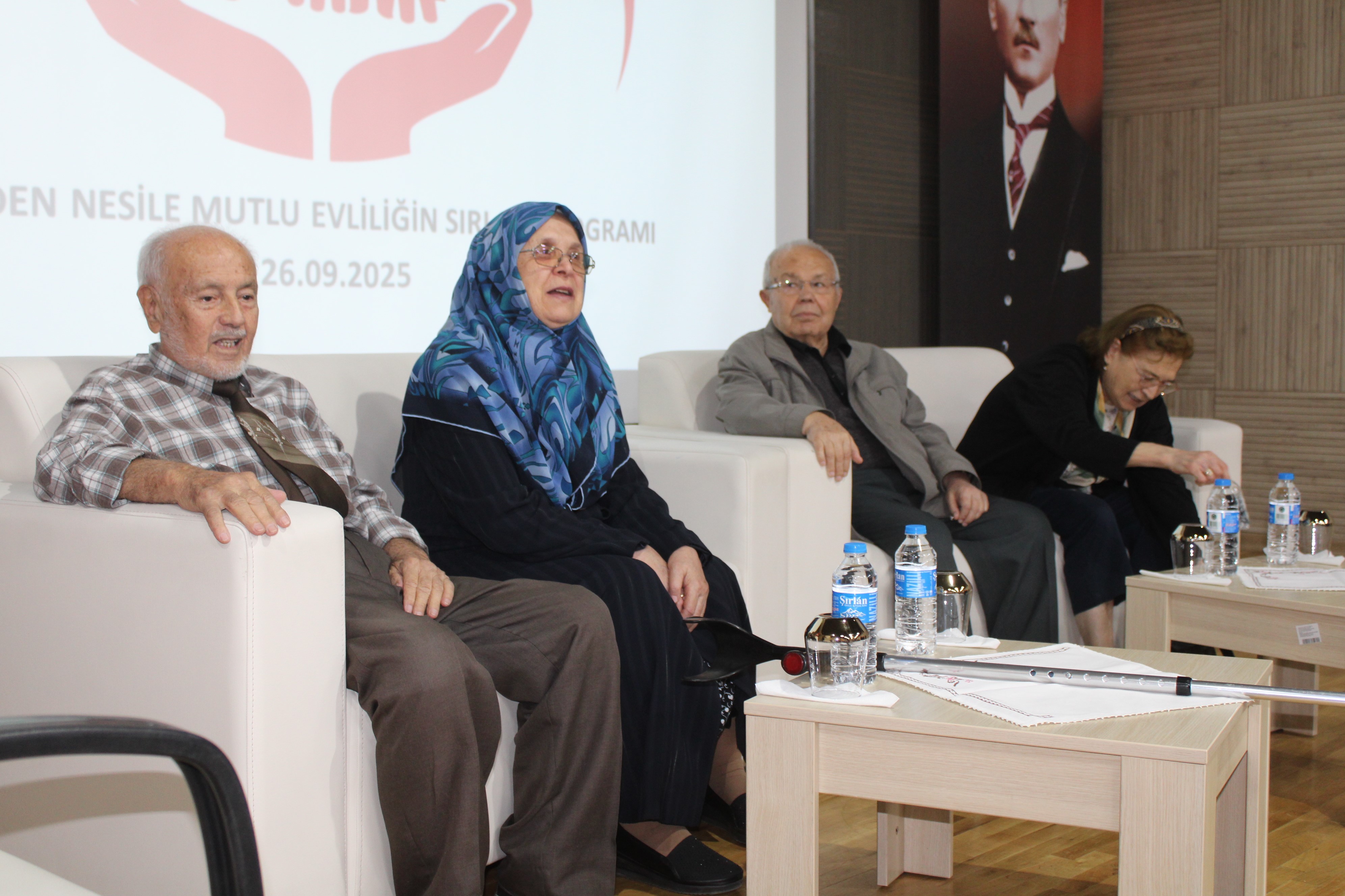 Ahmet Amca’dan genç çiftlere nasihat: Kavga edin ama küsmeyin, küserseniz hayat biter