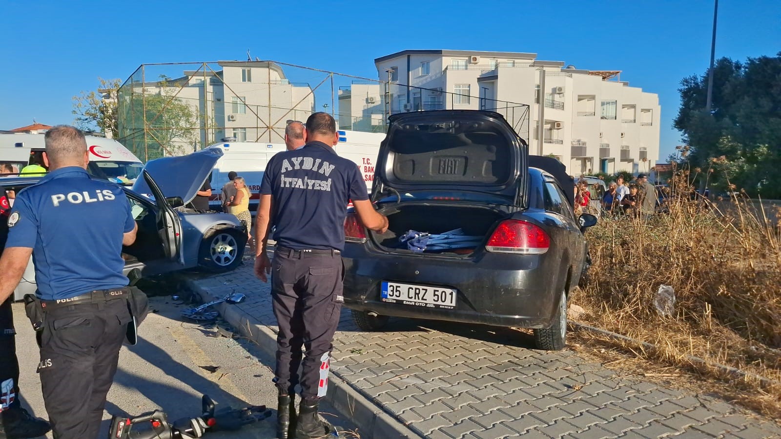 Trafik kazasında 1'i ağır 5 yaralı