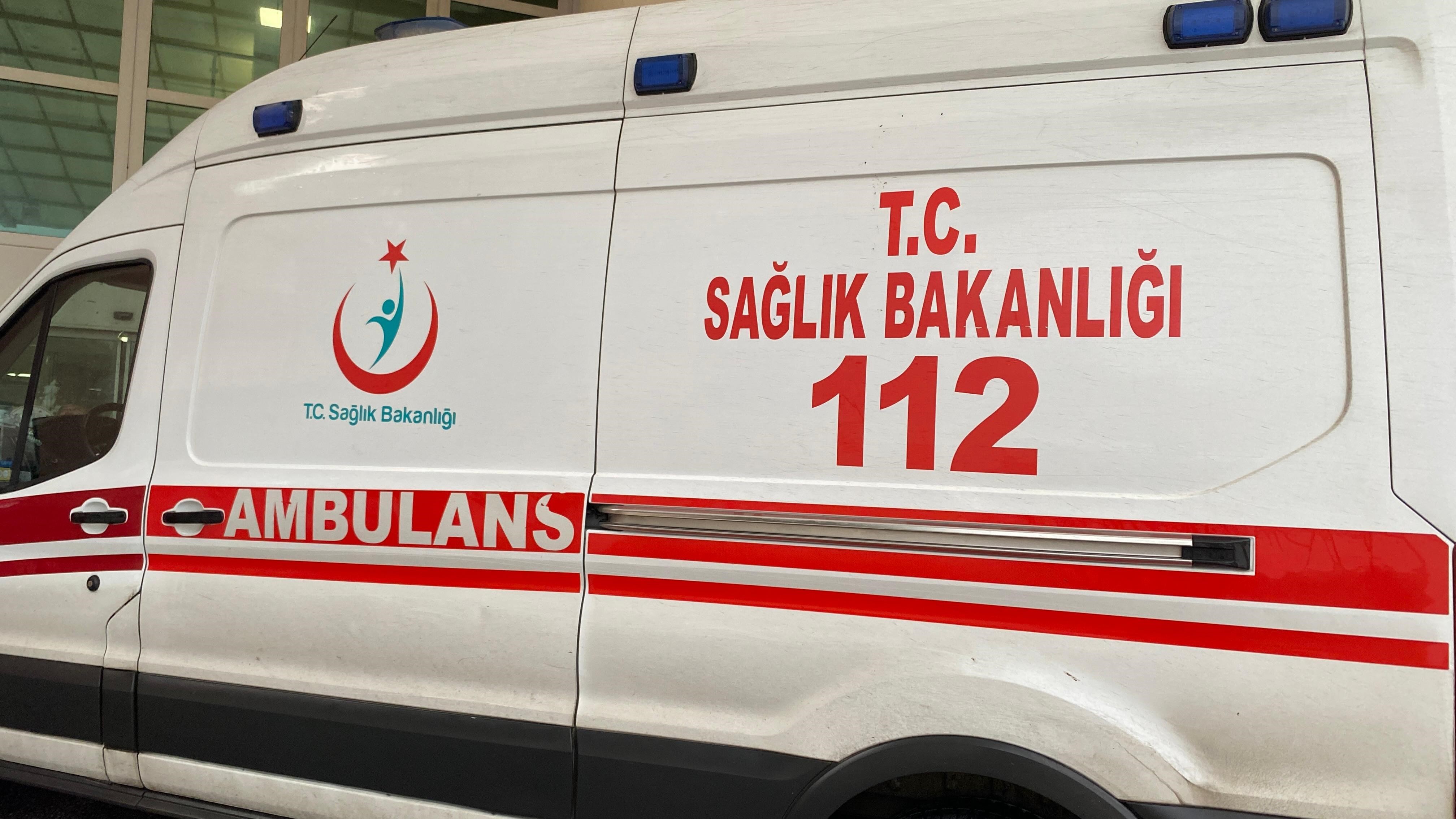 Beş yaşındaki çocuk ikinci kattan düşerek yaralandı