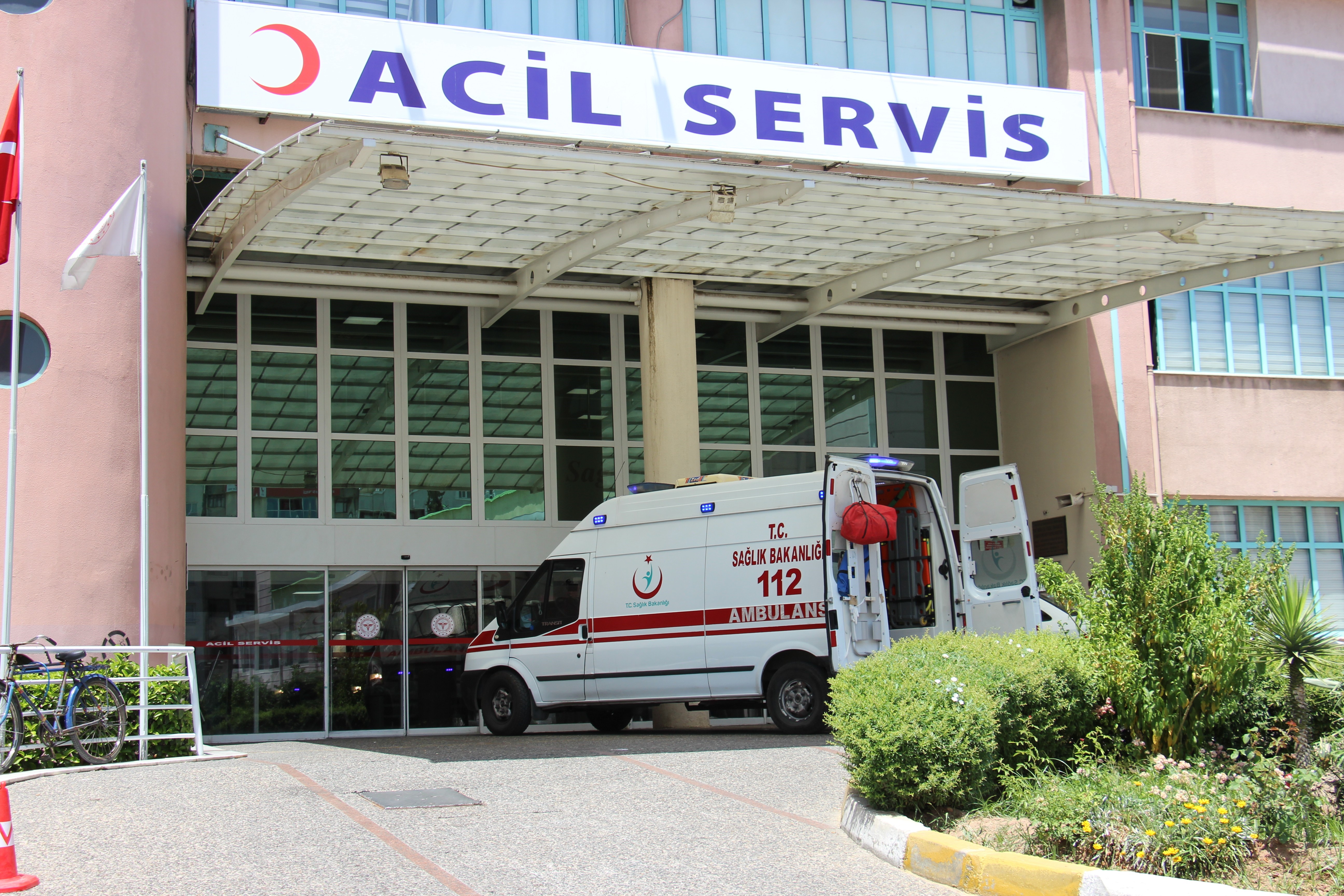 Kontrolden çıkan otomobil sulama kanalına çarptı: 1 ölü