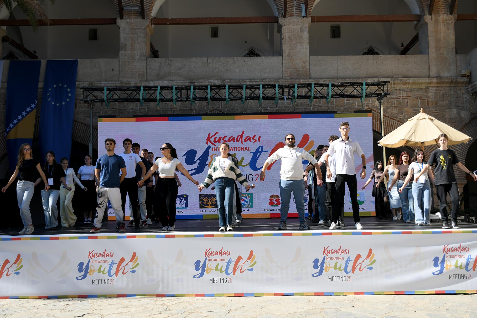 Kuşadası’nda dostluk ve kardeşlik provası