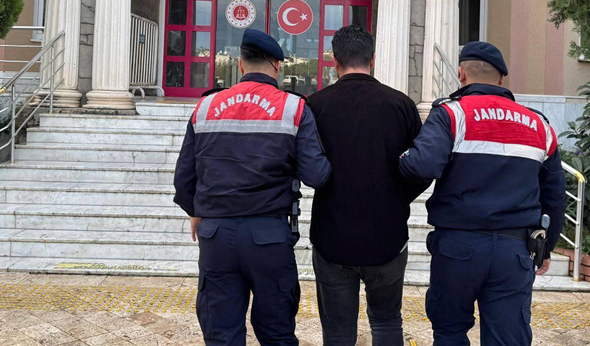 Hırsızlık suçundan aranıyordu, yakalandı