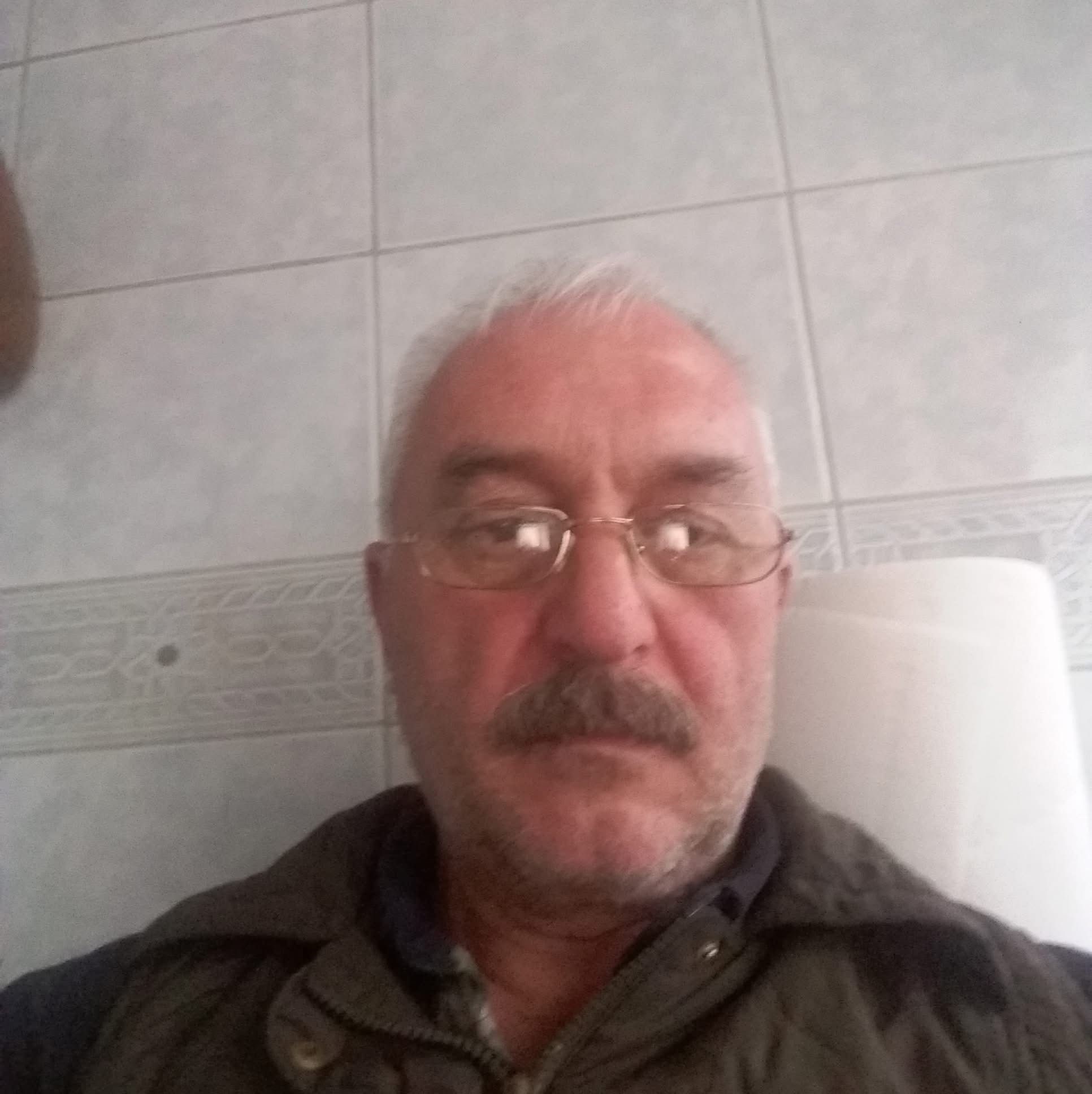 Yaşlı adam evinde ölü bulundu